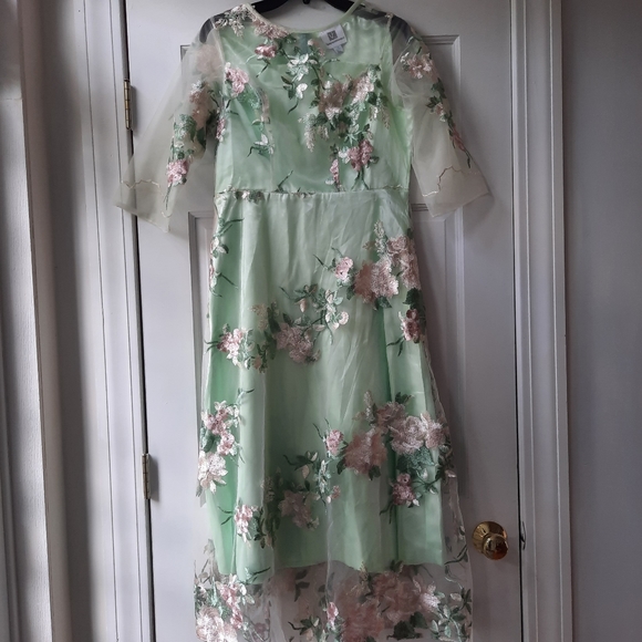 Vickey - Luxurious Midi Dress main image 0